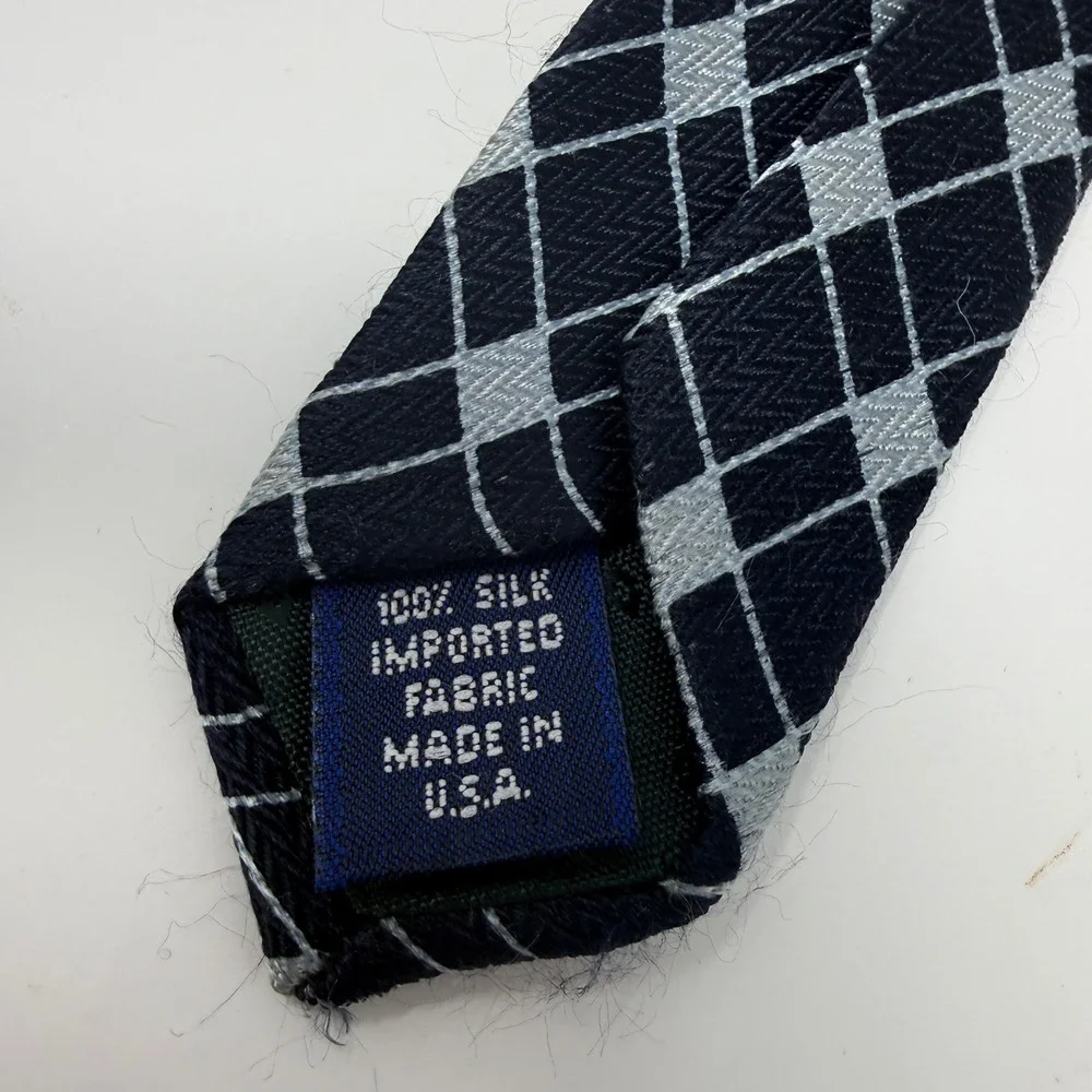 Lord & Taylor Mens Silk Necktie Navy Blue Silver Grid Geometric Woven USA Made